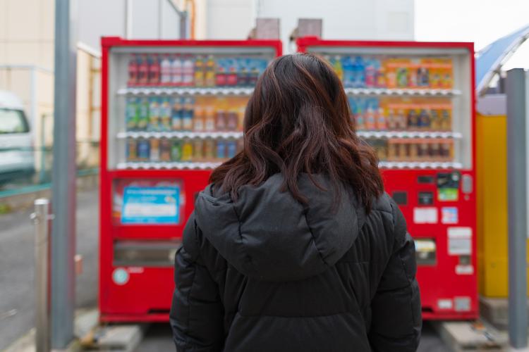 Making Money with Vending Machines